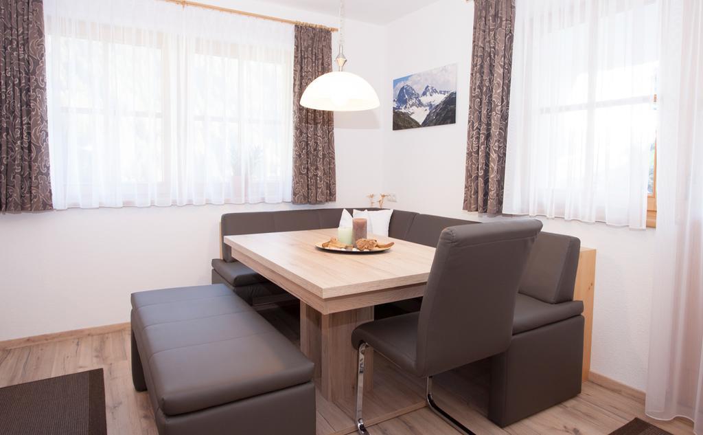 Alp Chalet Appartement Kappl  Cameră foto